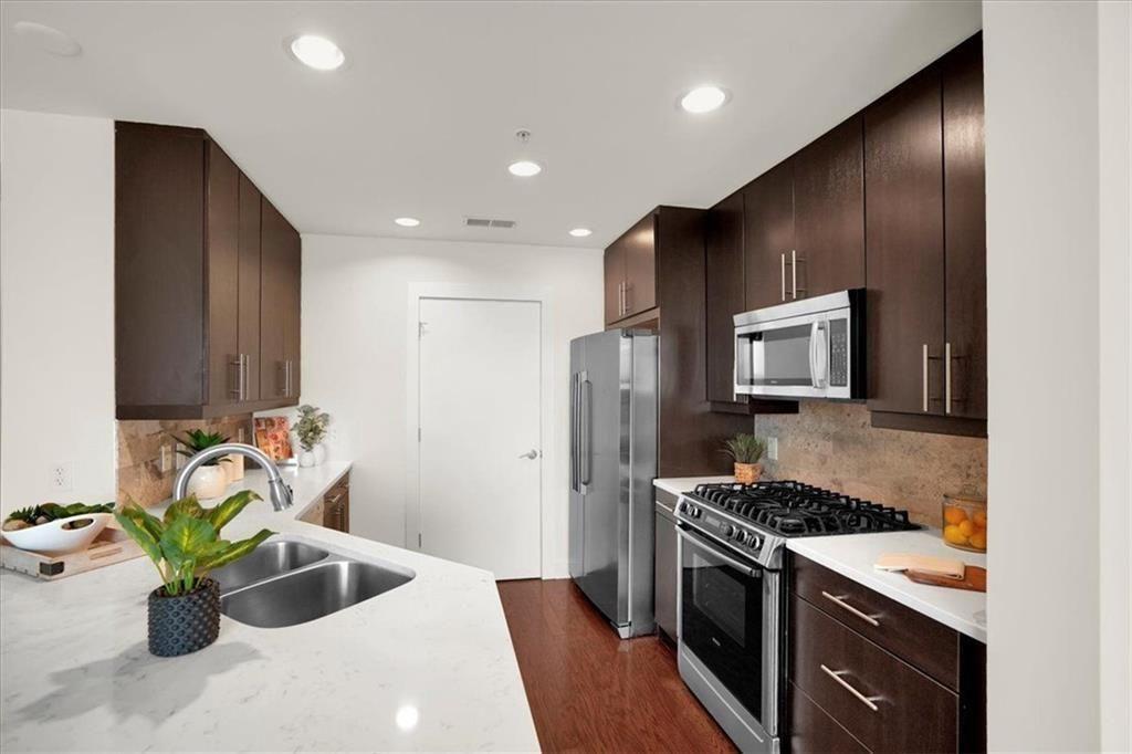 222 12th Street NE Unit 1508