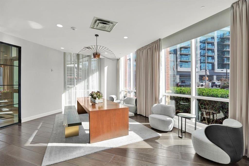 325 E Paces Ferry Road NE Unit 1411