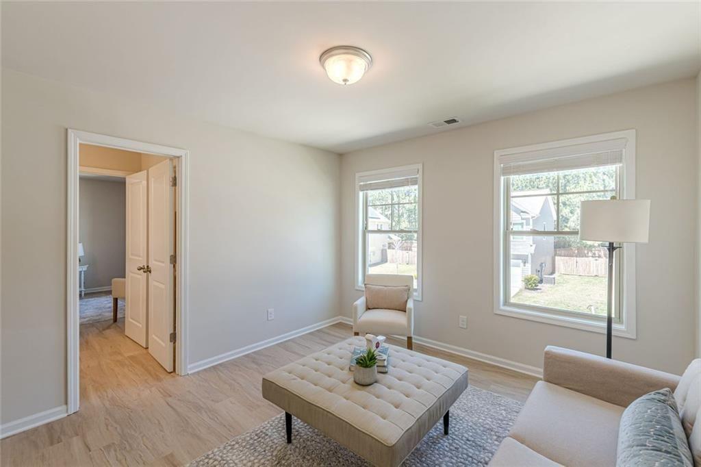 317 Vista Lake Drive