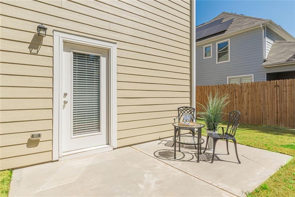 317 Vista Lake Drive