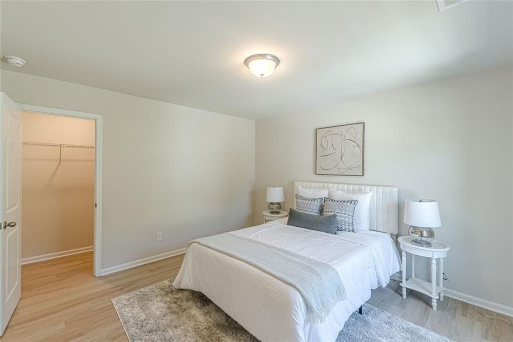 317 Vista Lake Drive