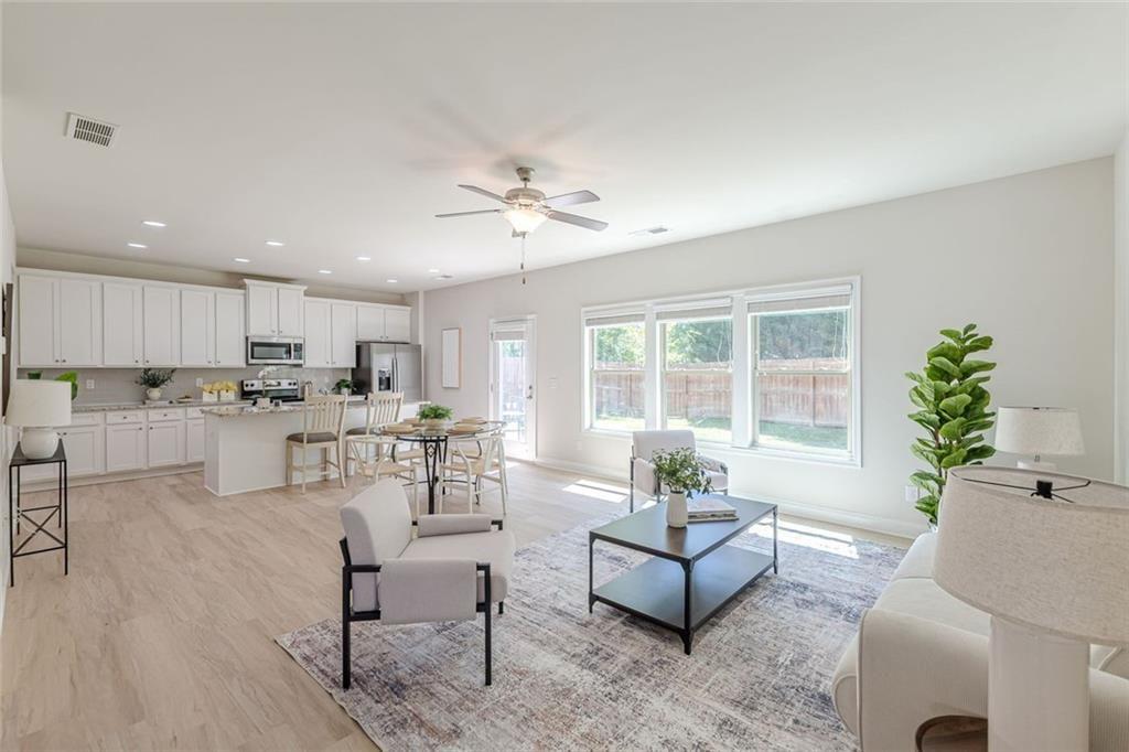 317 Vista Lake Drive