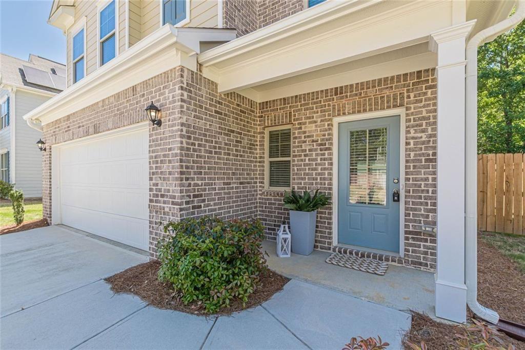 317 Vista Lake Drive