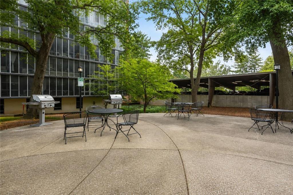 3060 Pharr Court North NW Unit 302