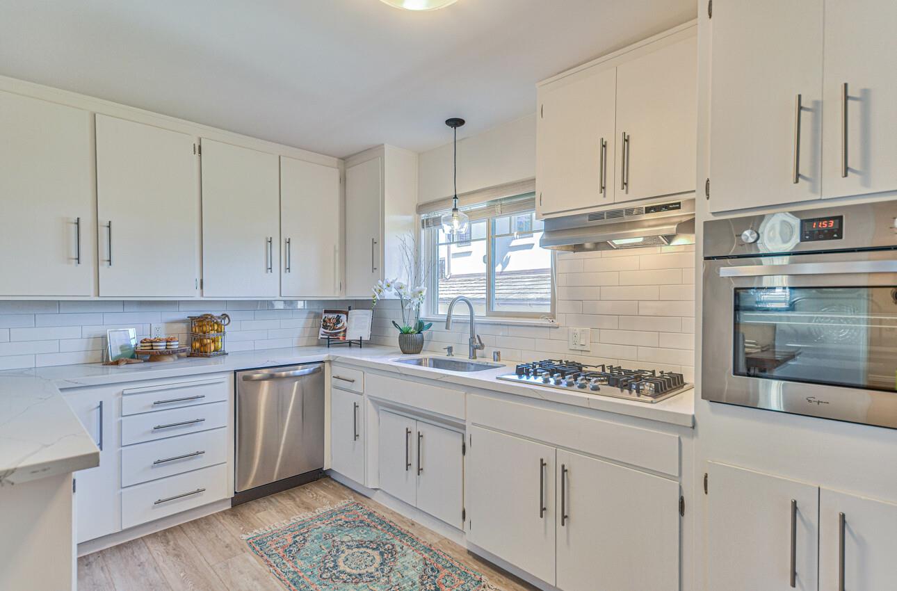 181 Del Monte BLVD