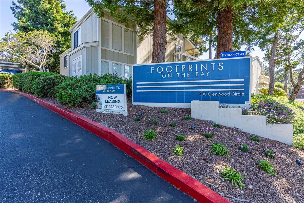 300 Glenwood CIR 295