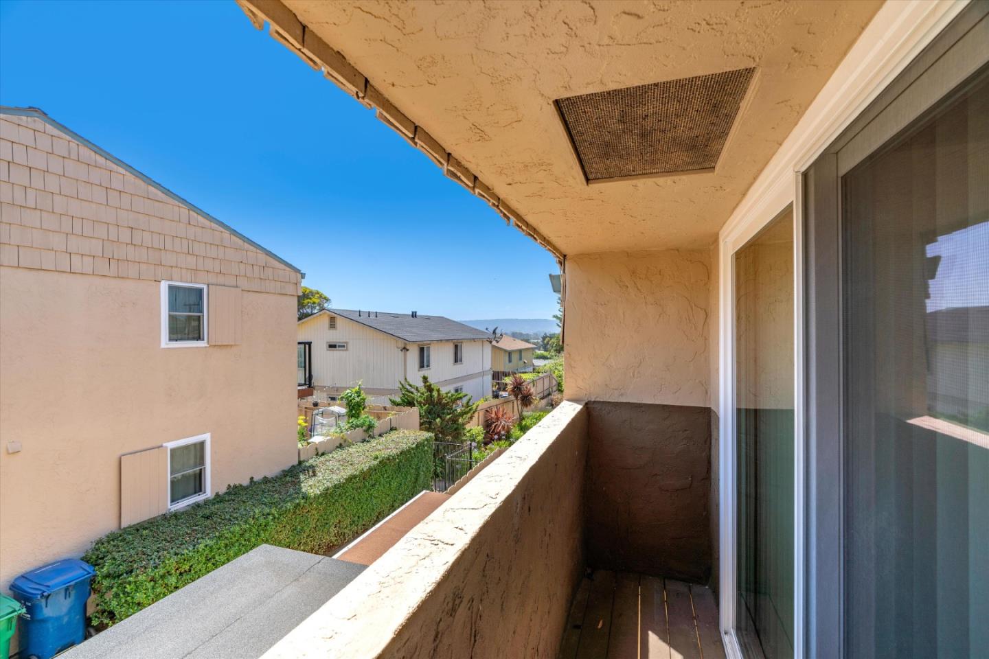 1204 Trinity AVE