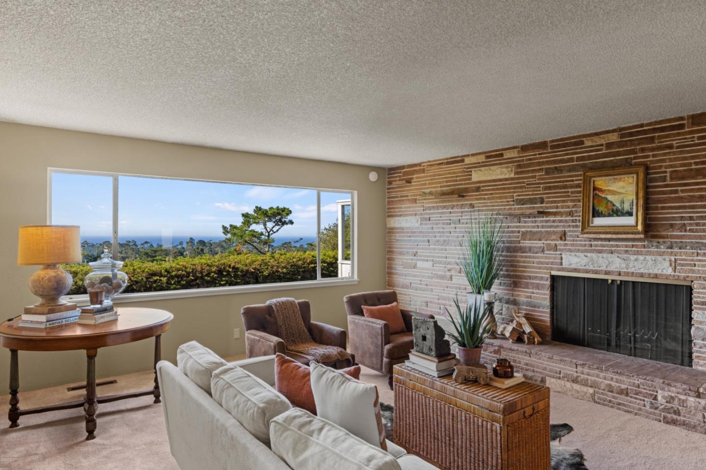 2828 Forest Hill BLVD