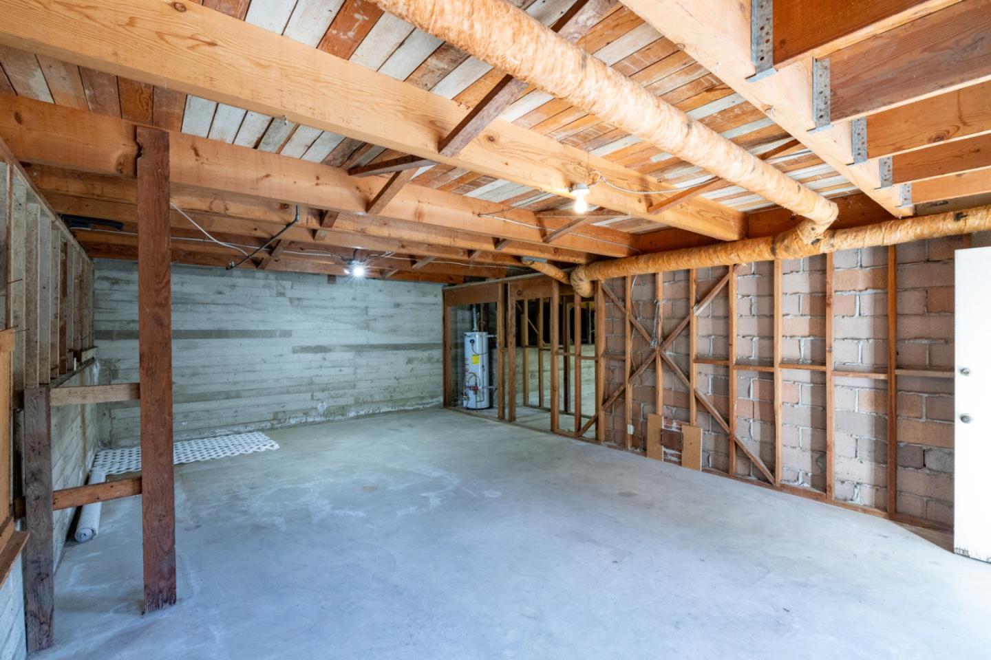 2828 Forest Hill BLVD