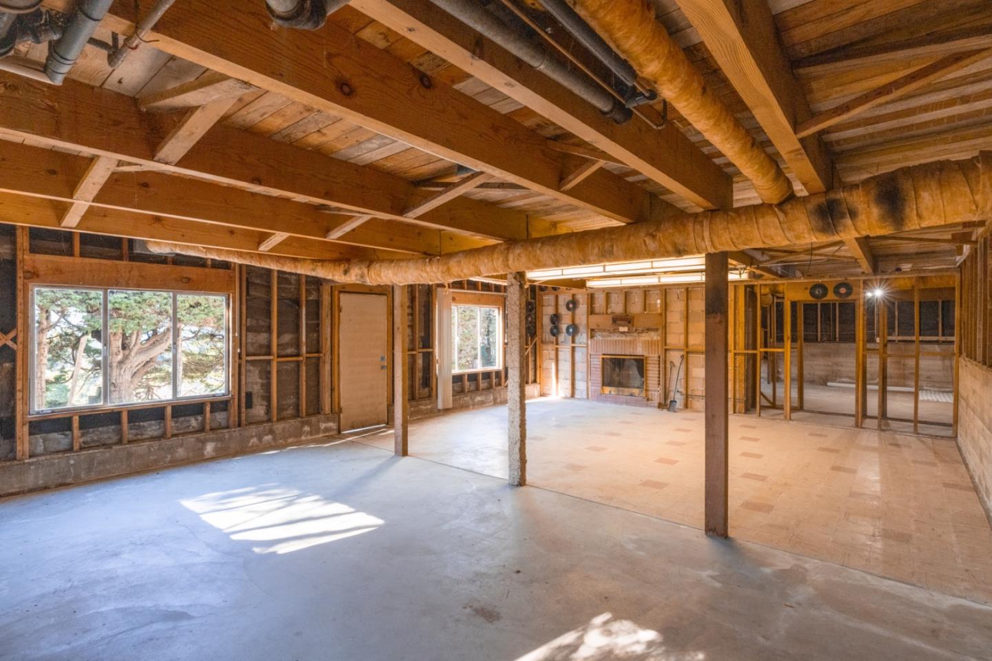 2828 Forest Hill BLVD