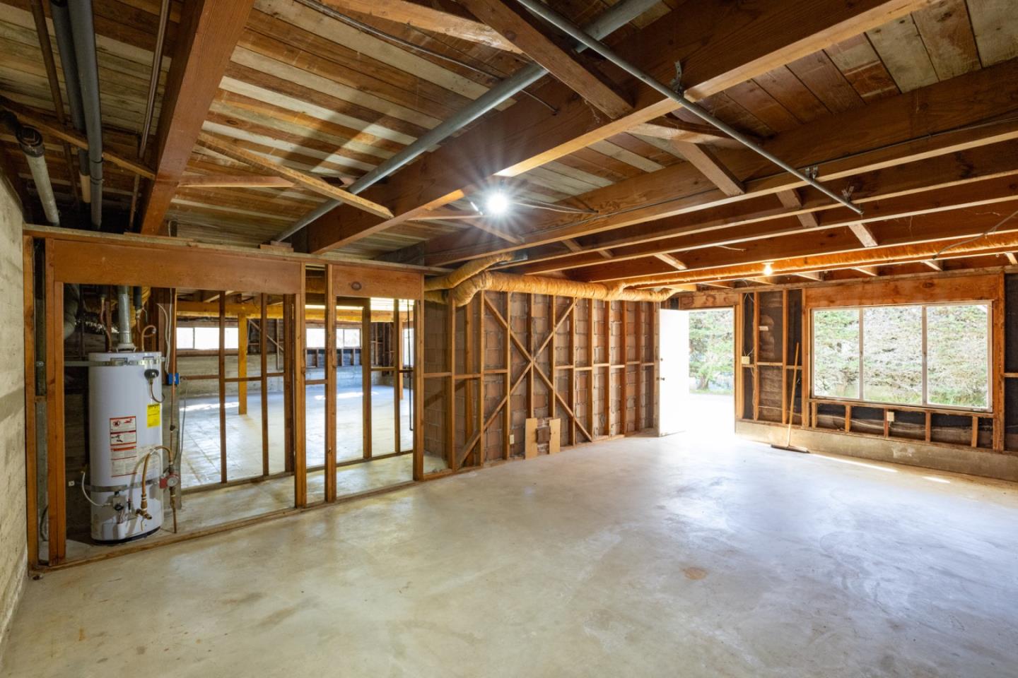 2828 Forest Hill BLVD