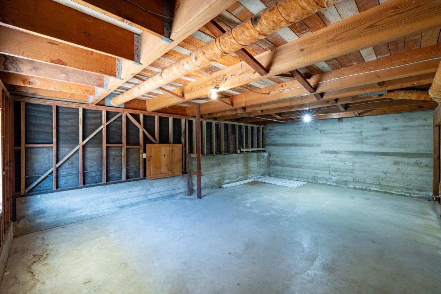 2828 Forest Hill BLVD