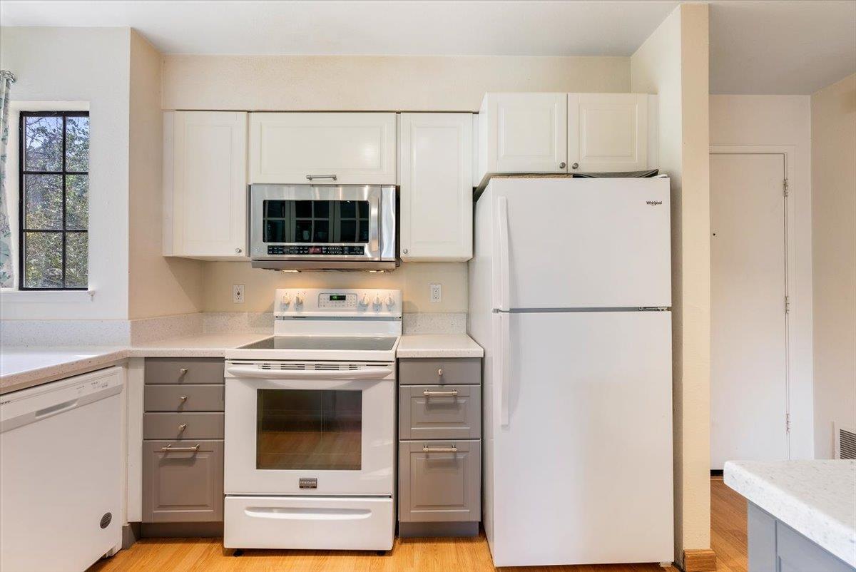 241 Quail Run CT