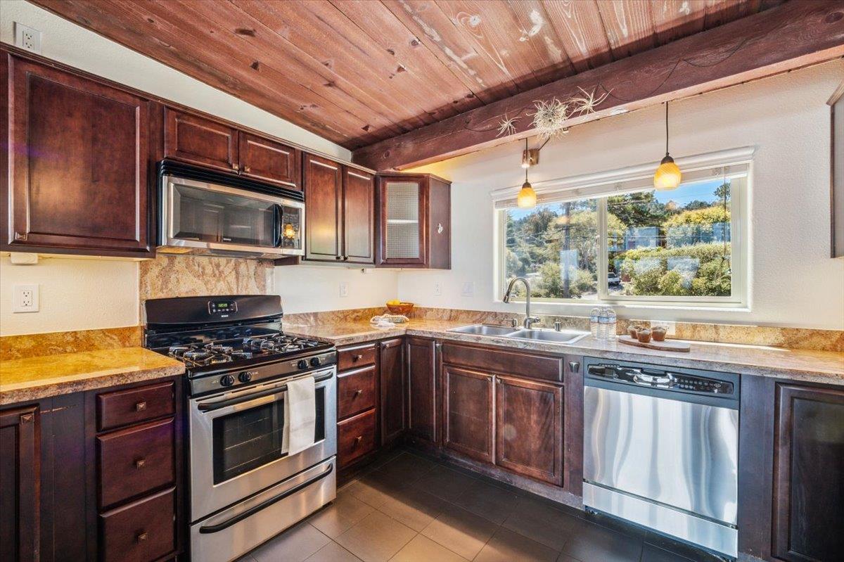 152 Mar Vista Drive