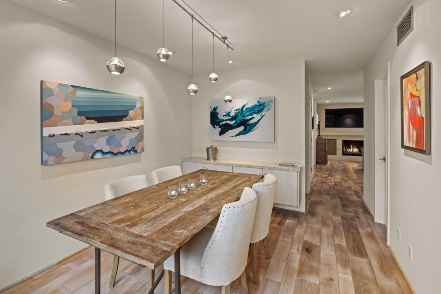 1007 Brentwood Court