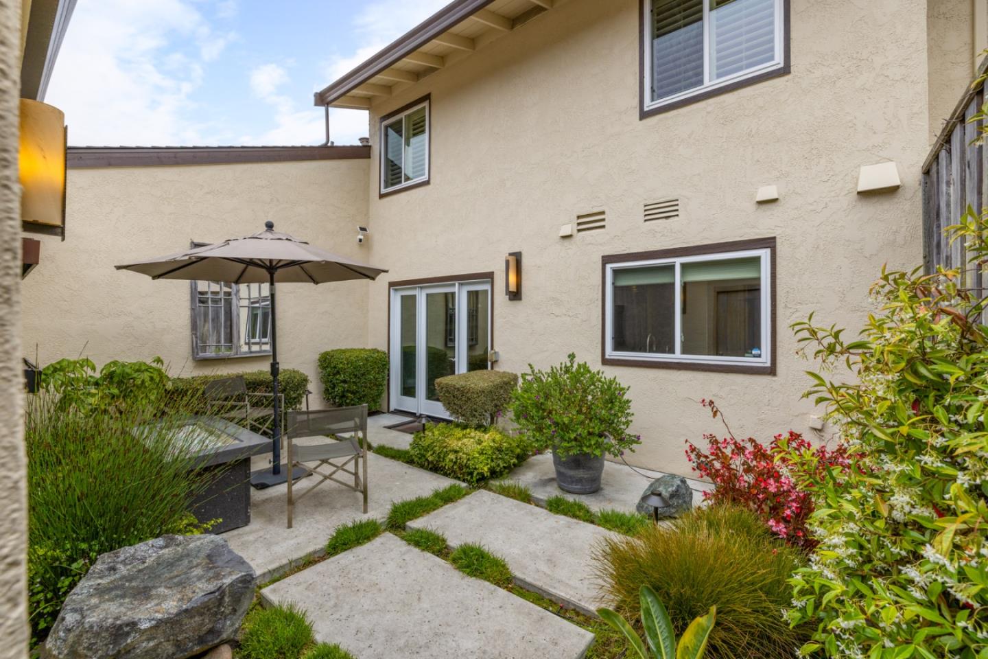 1007 Brentwood Court