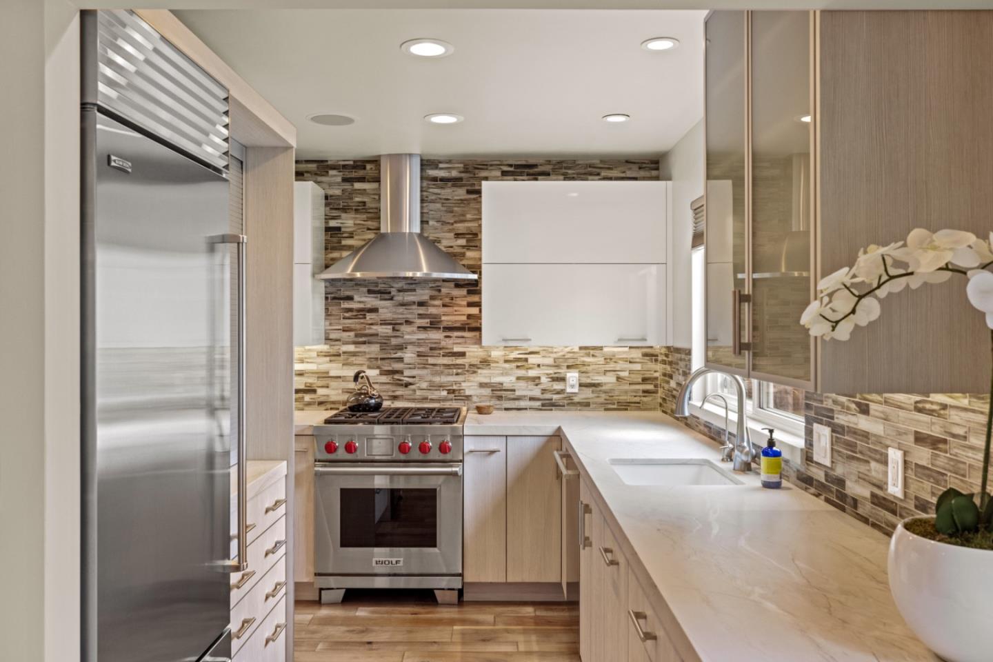 1007 Brentwood Court