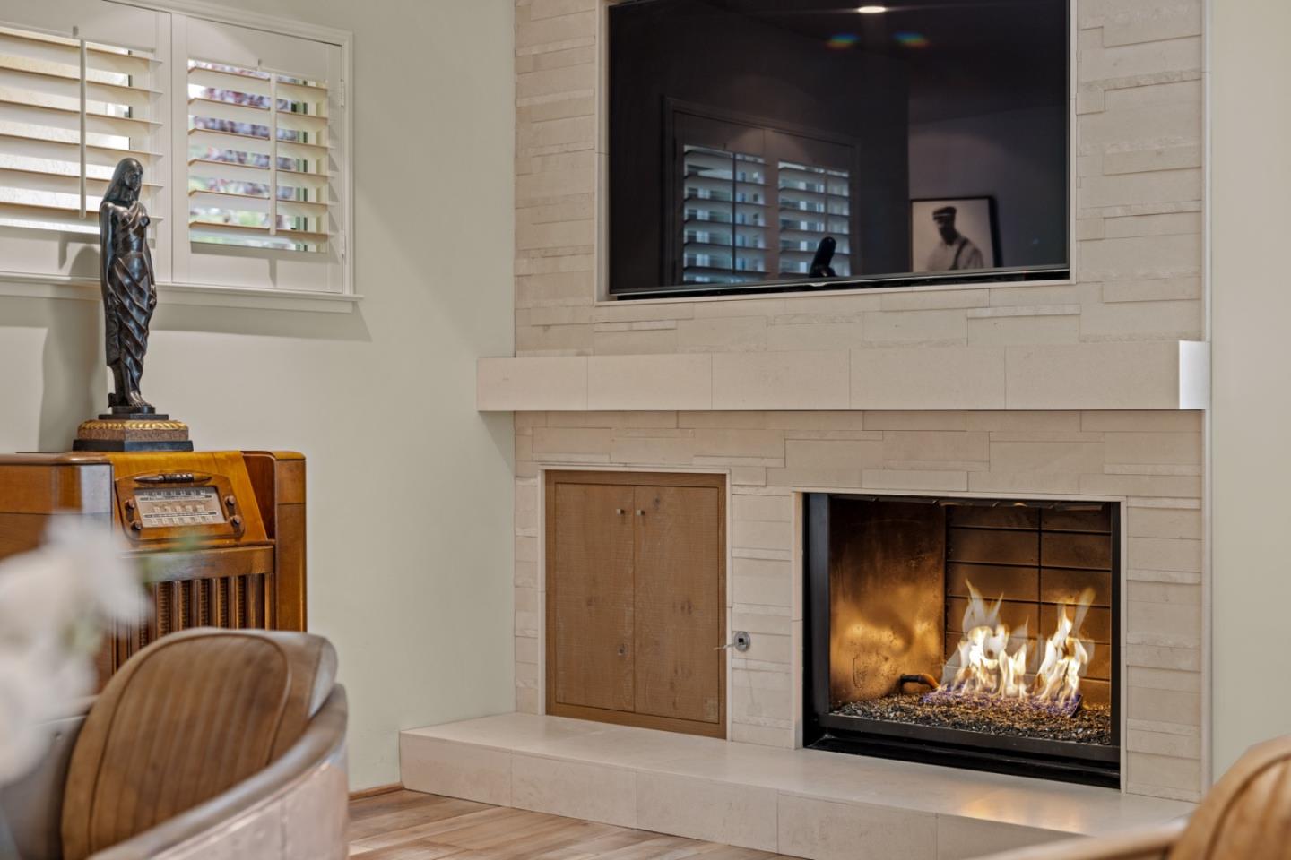 1007 Brentwood Court