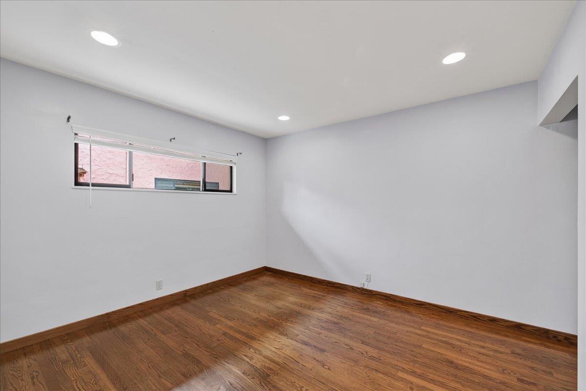 712 Sunset Drive