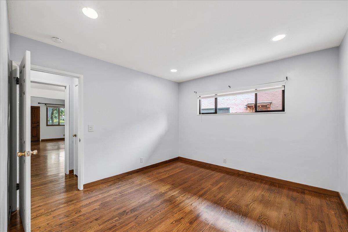 712 Sunset Drive