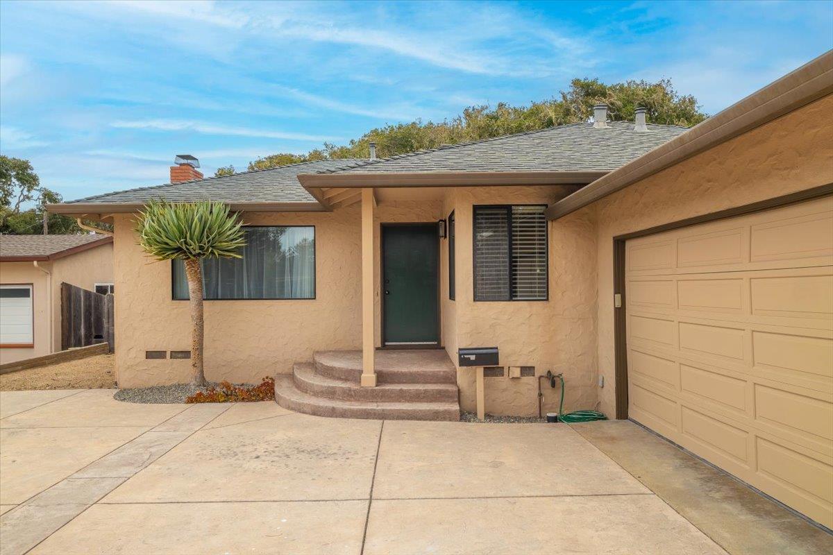 712 Sunset Drive