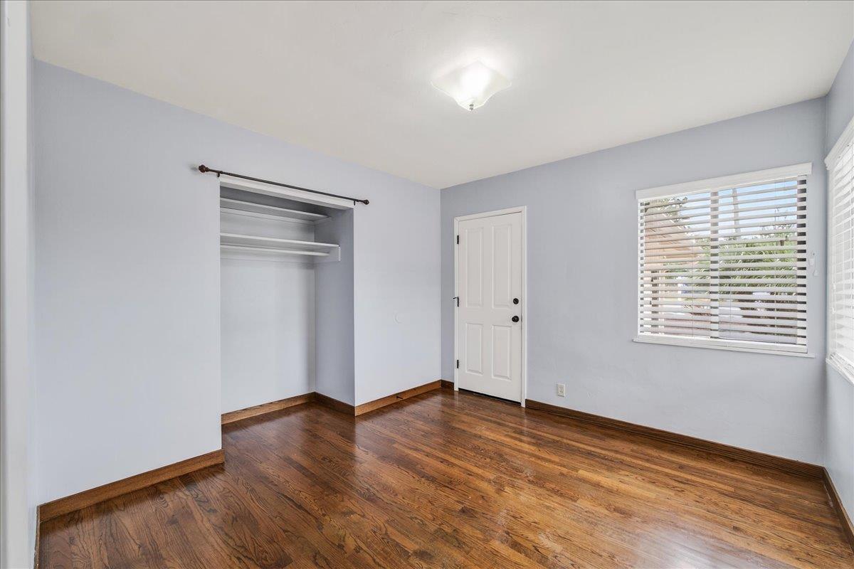 712 Sunset Drive