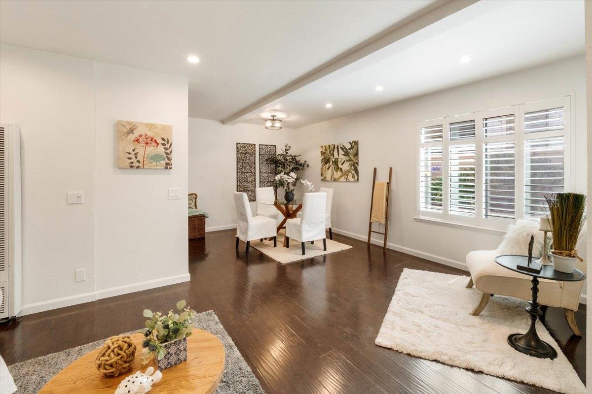 820 Casanova Avenue 33