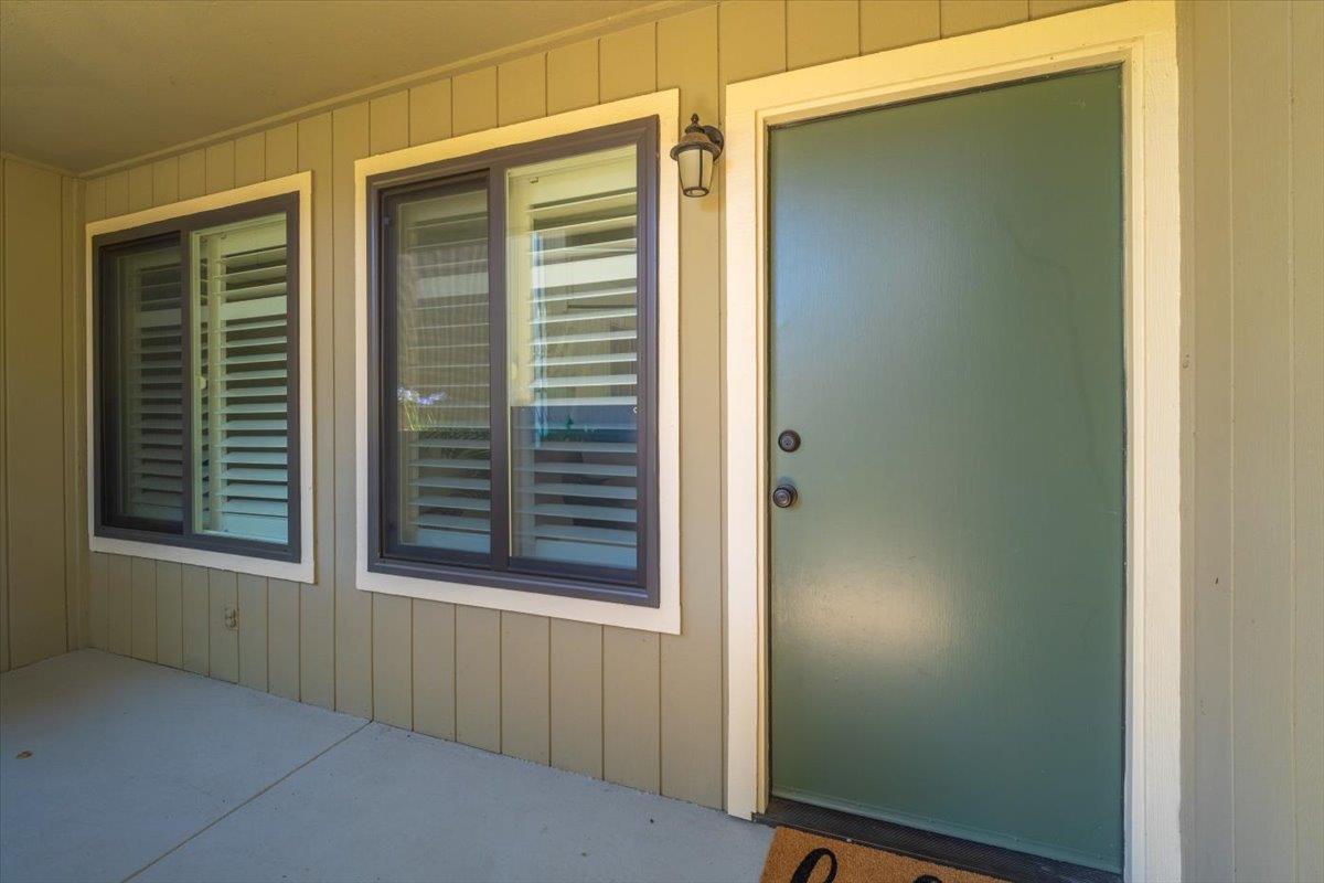 820 Casanova Avenue 33