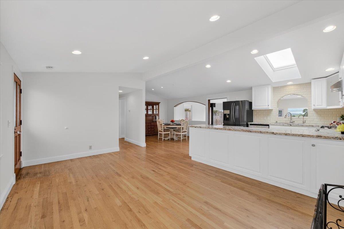 2065 Hacienda Street