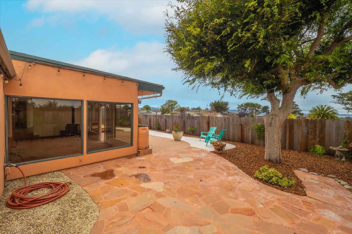 2065 Hacienda Street