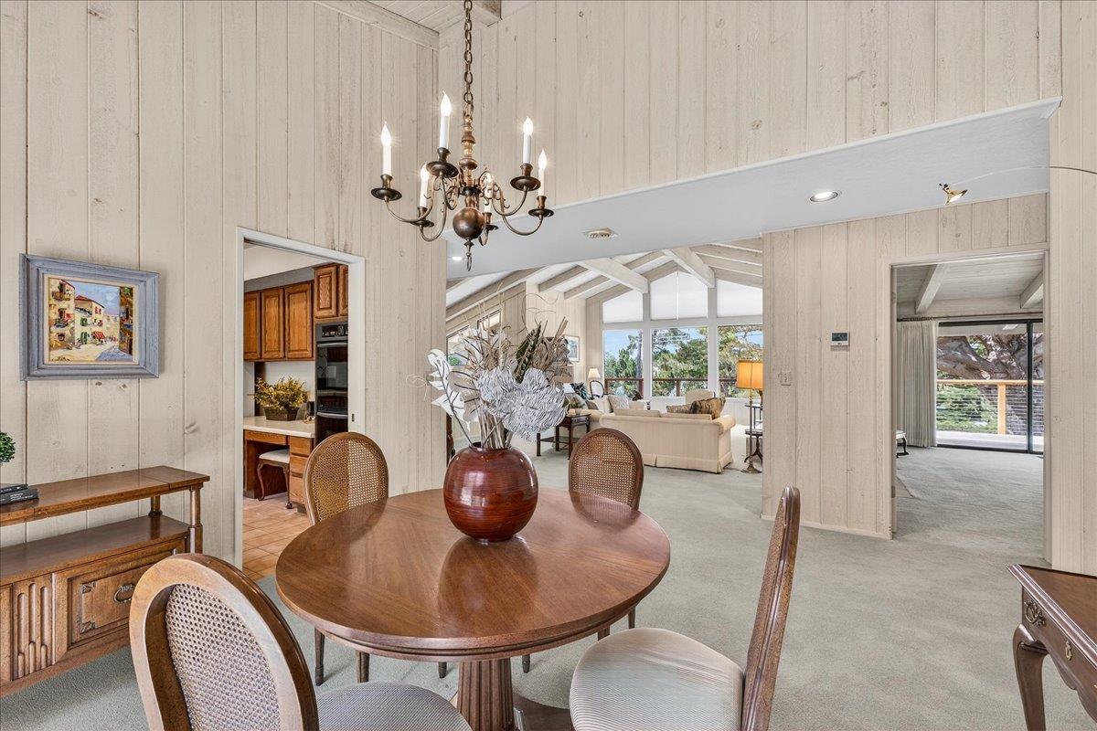 3037 Strawberry Hill Road