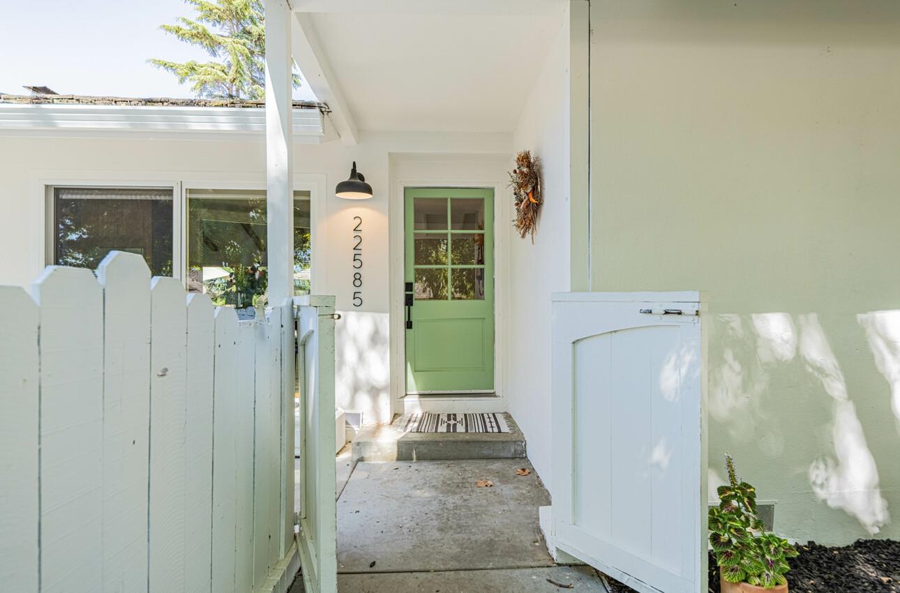 22585 Toreador Drive