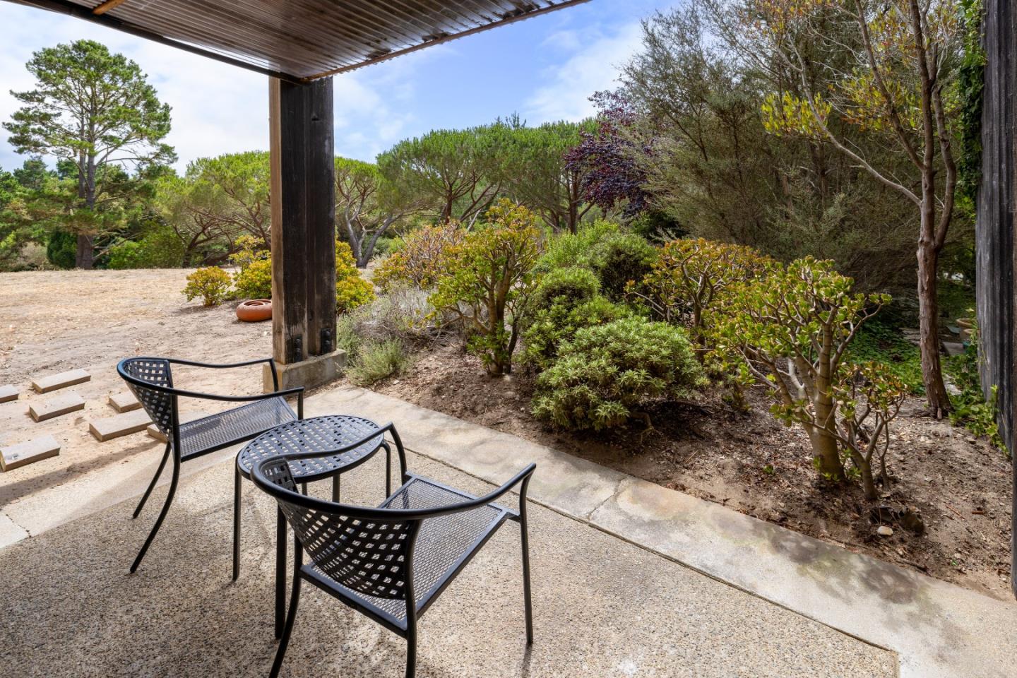 24520 Outlook Drive 24