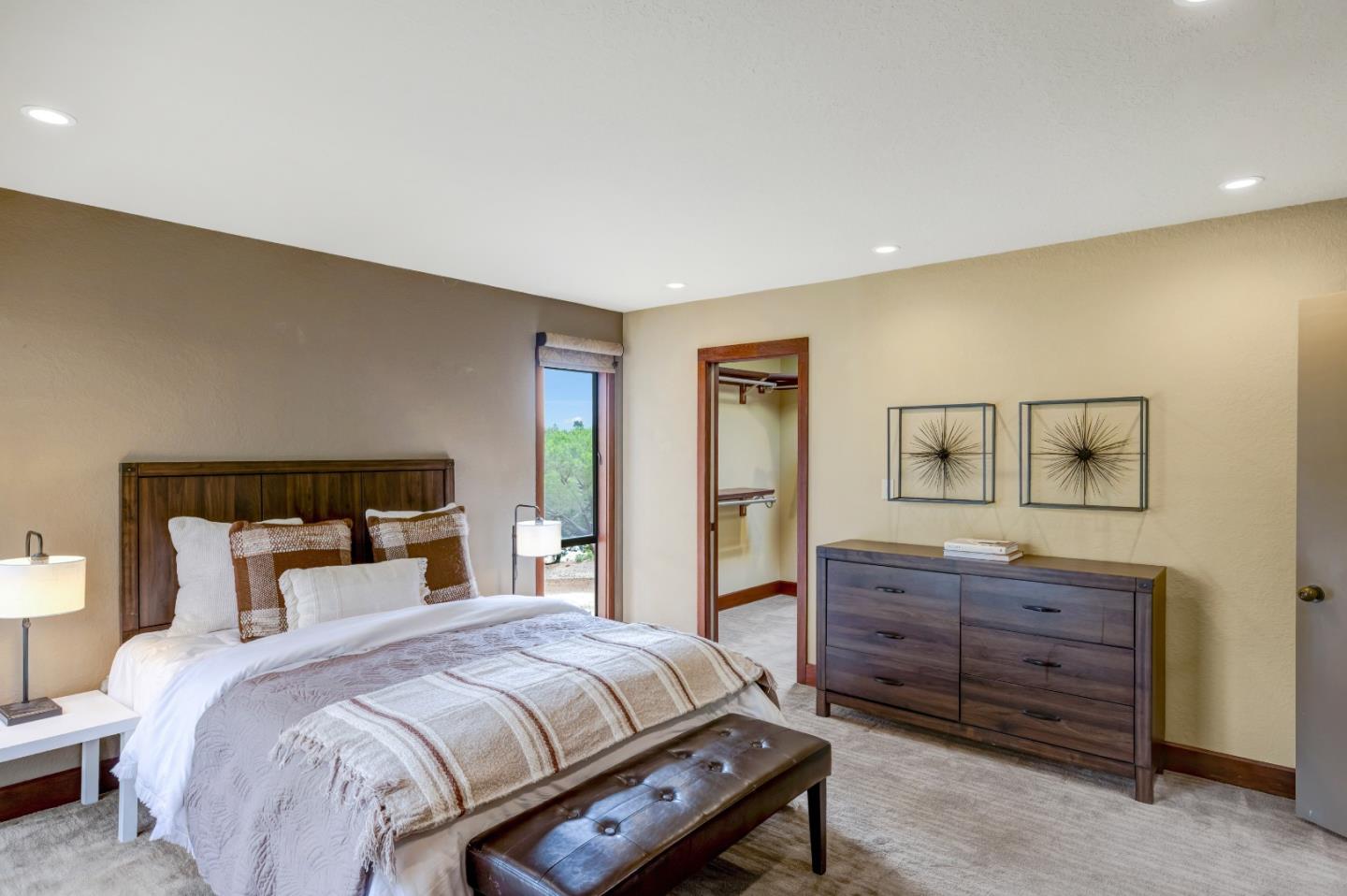 24520 Outlook Drive 24