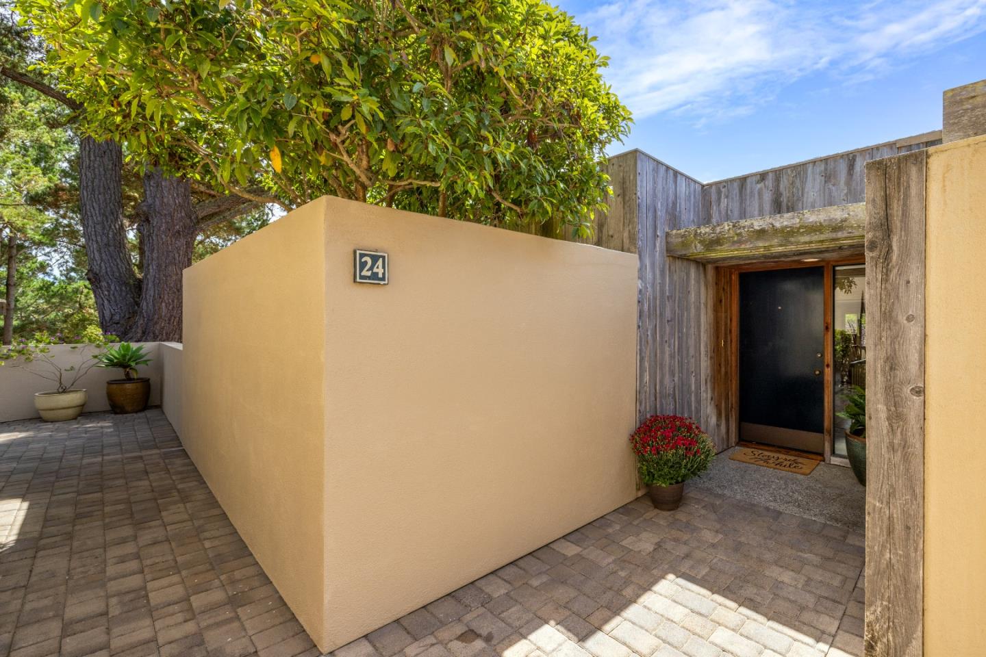 24520 Outlook Drive 24