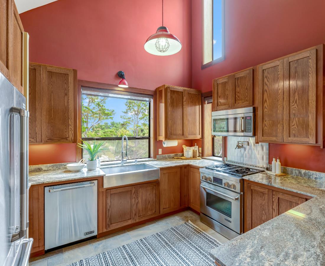 24520 Outlook Drive 24