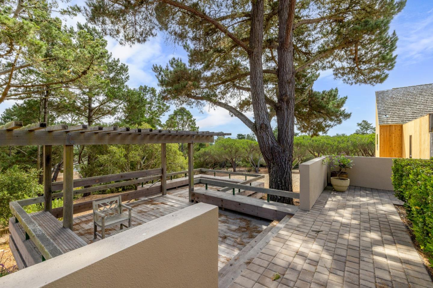 24520 Outlook Drive 24