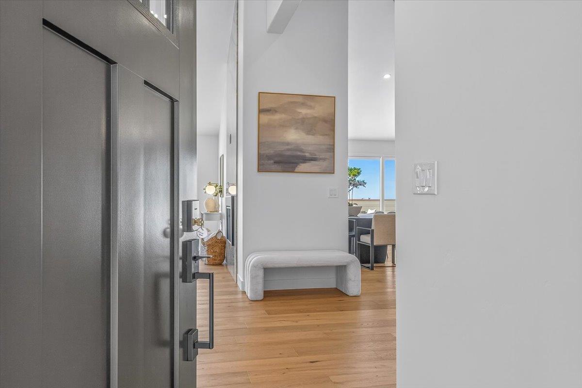 2828 Forest Hill Boulevard