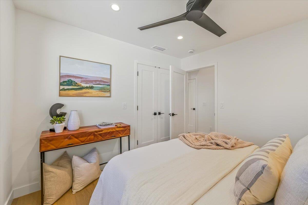 2828 Forest Hill Boulevard