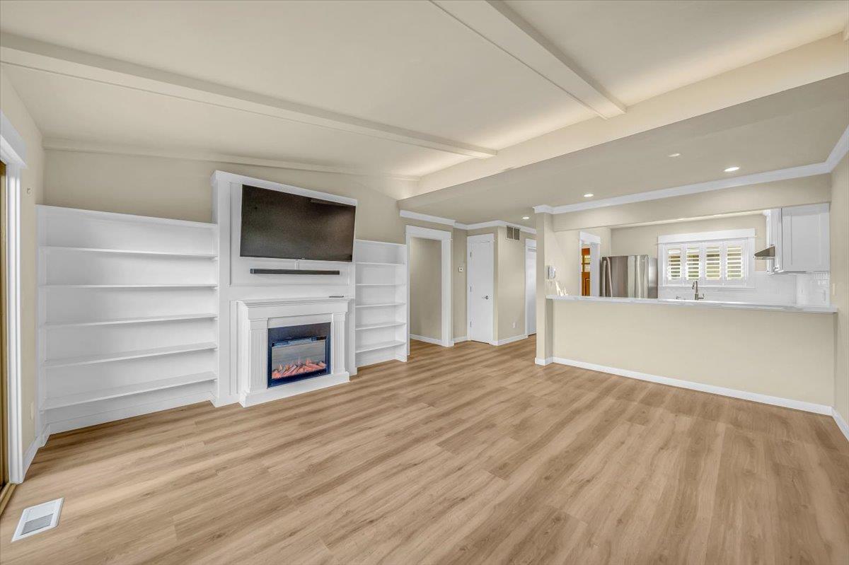 44 Hacienda Carmel