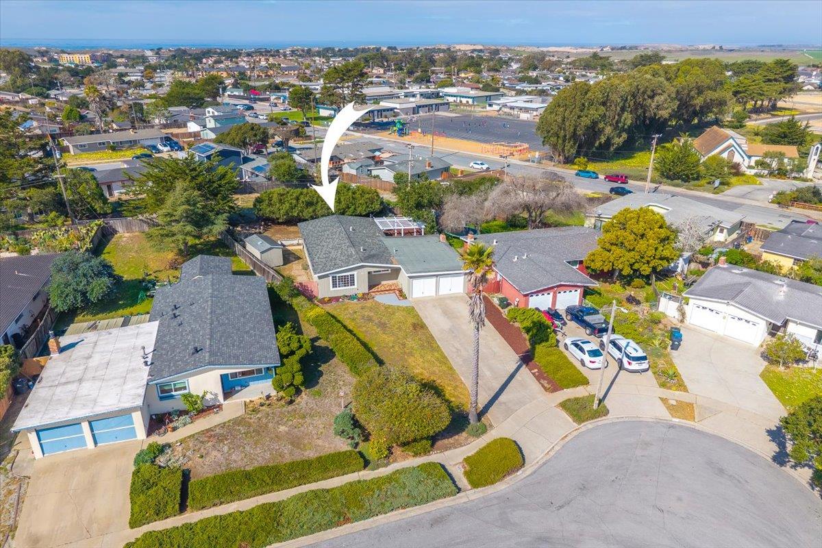 277 Young Circle