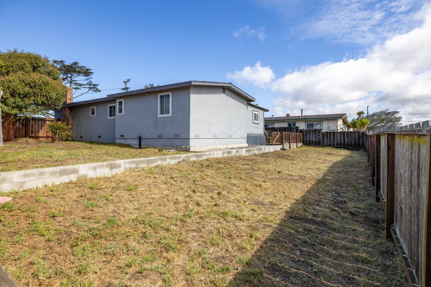 3092 Zanetta DR