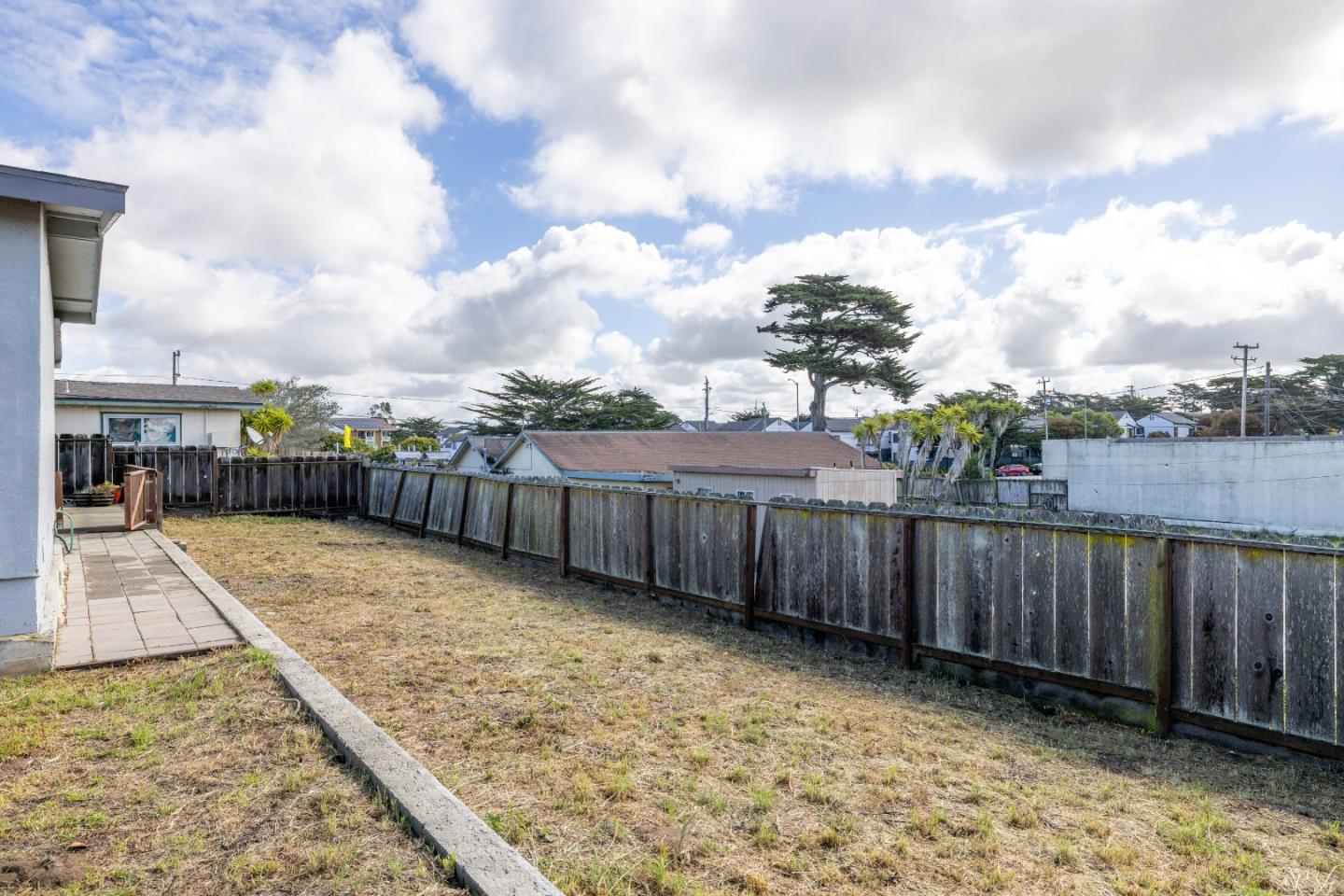 3092 Zanetta DR