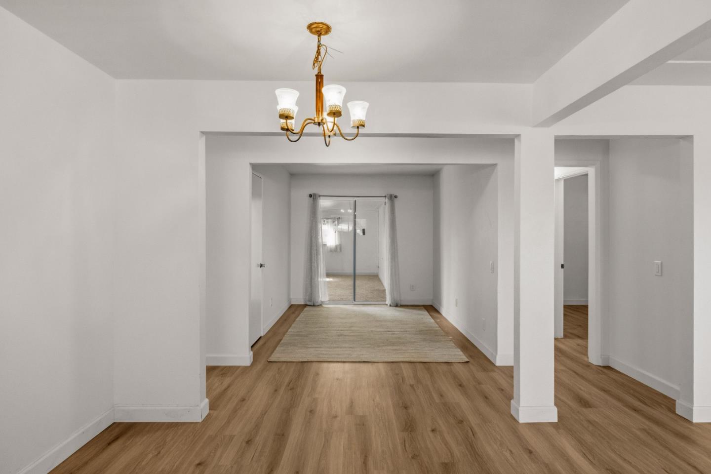 3092 Zanetta DR