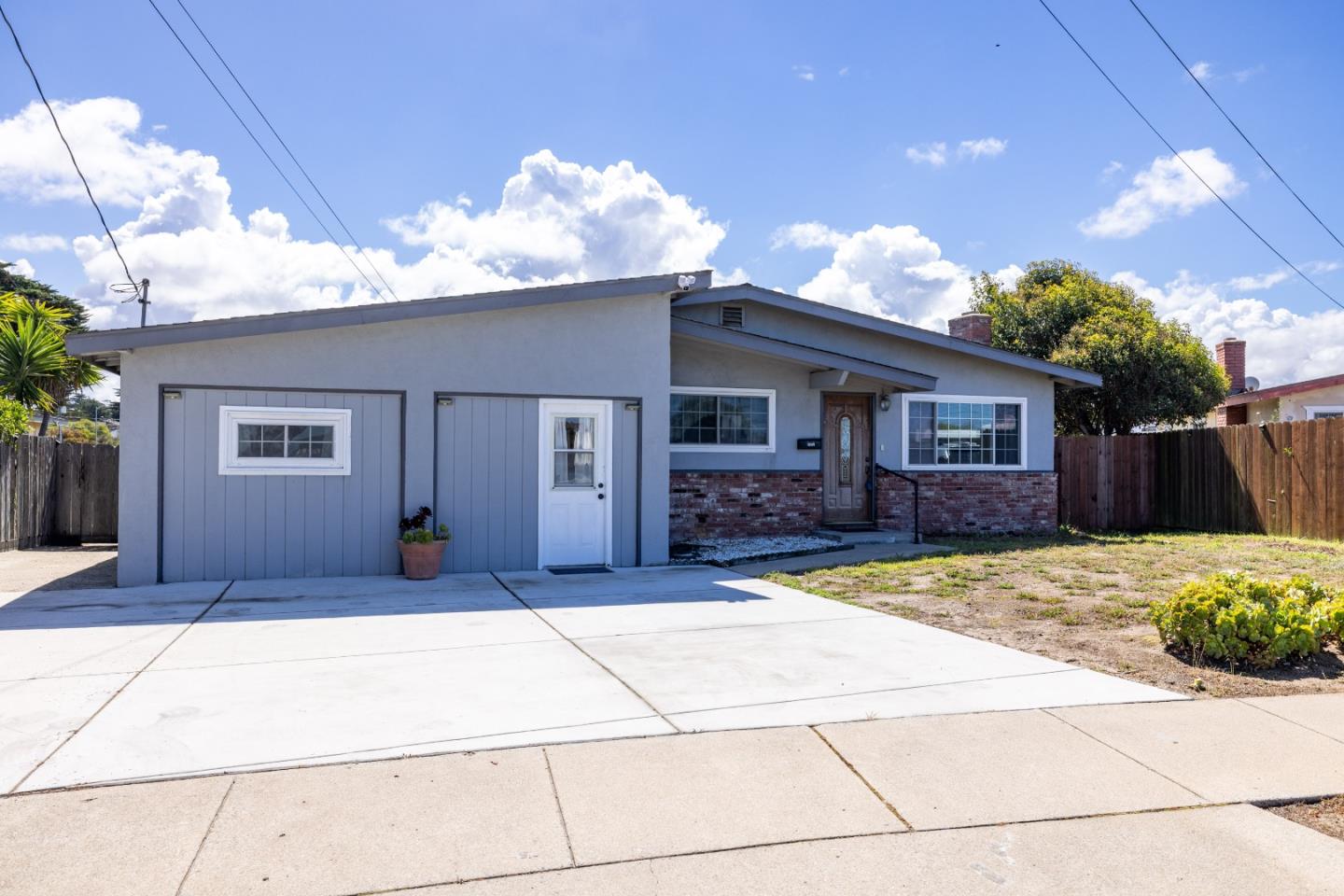 3092 Zanetta DR