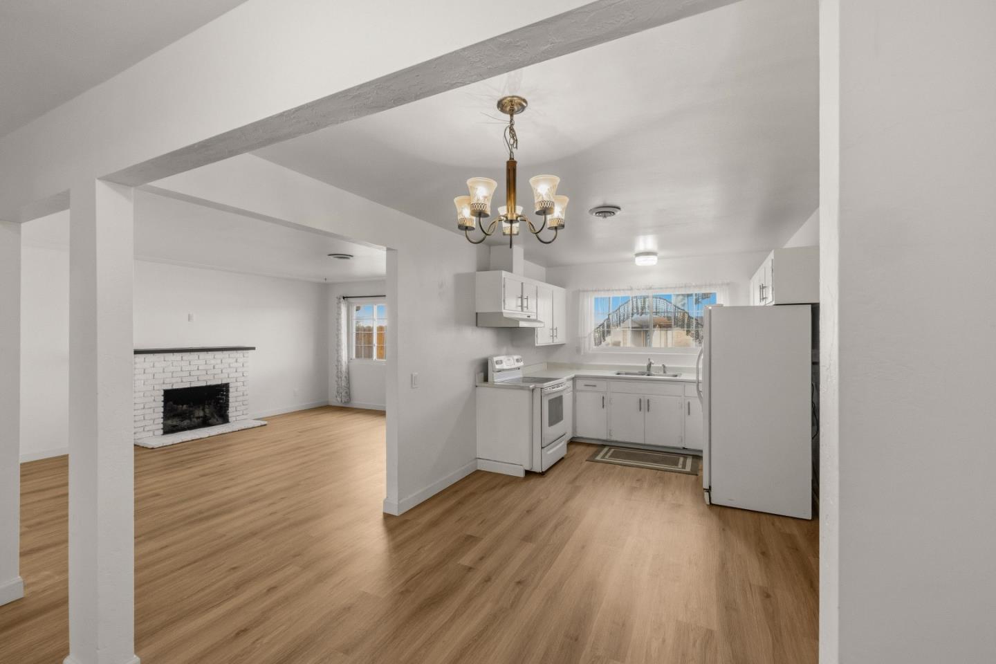 3092 Zanetta DR