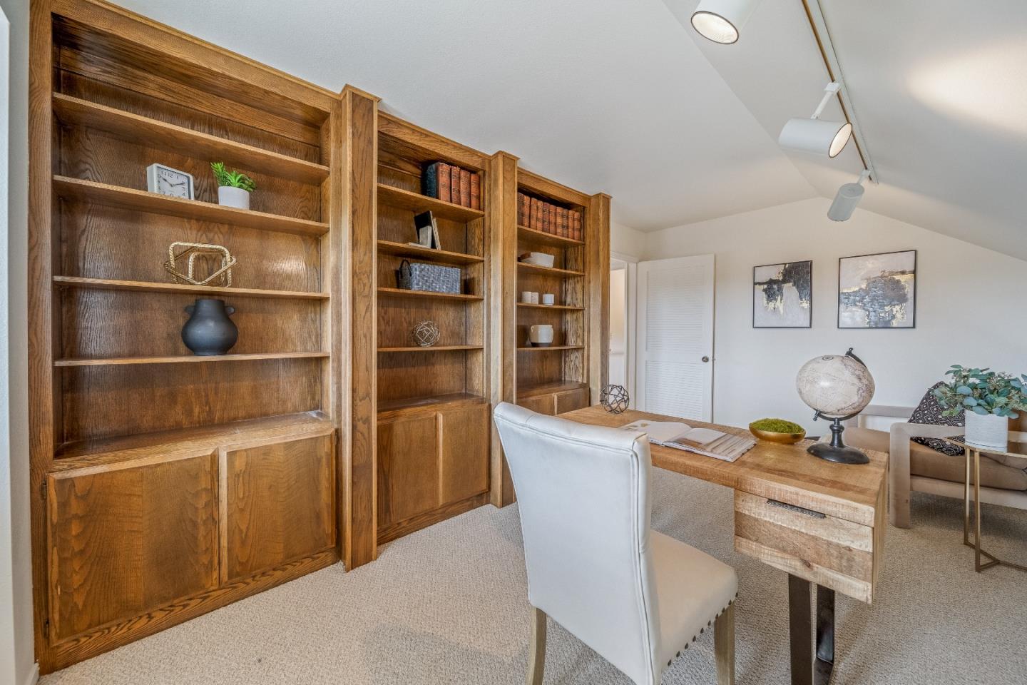 709 San Leandro Circle