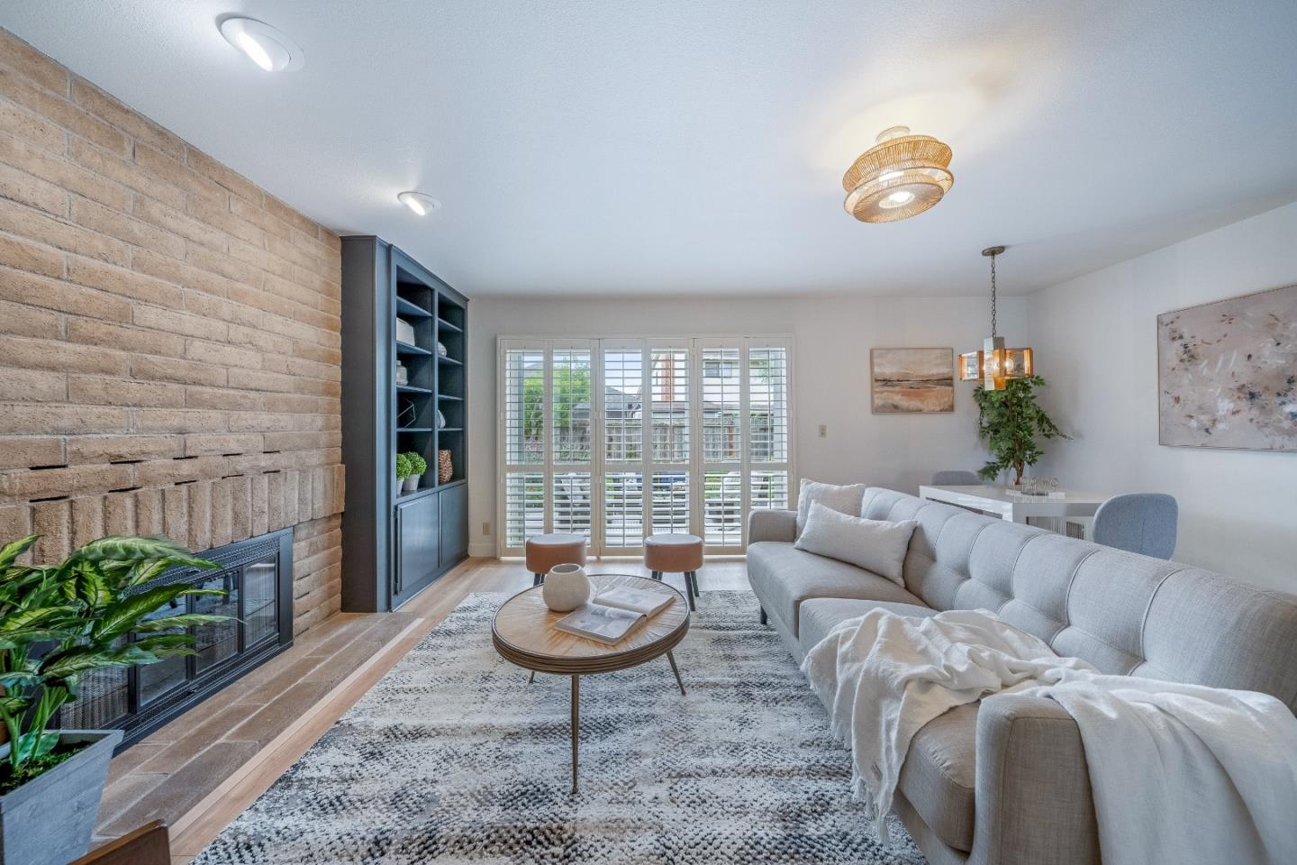 709 San Leandro Circle