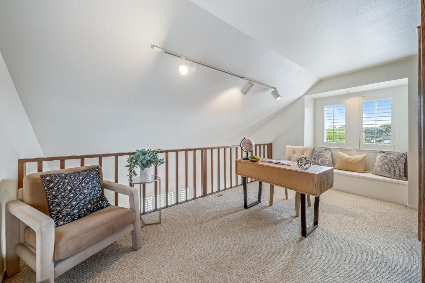 709 San Leandro Circle