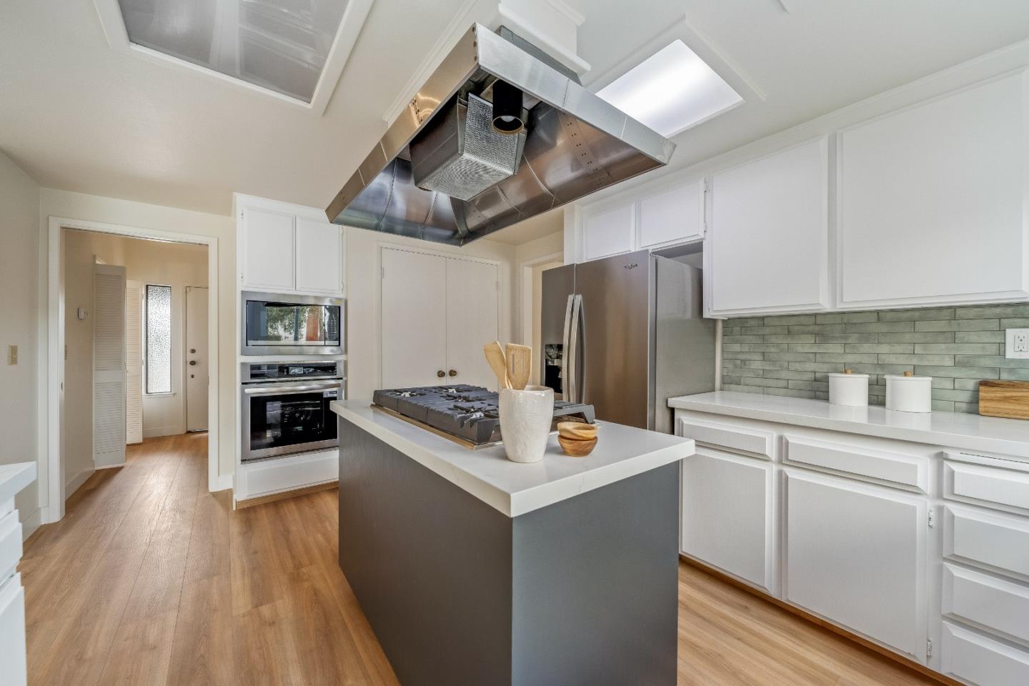 709 San Leandro Circle